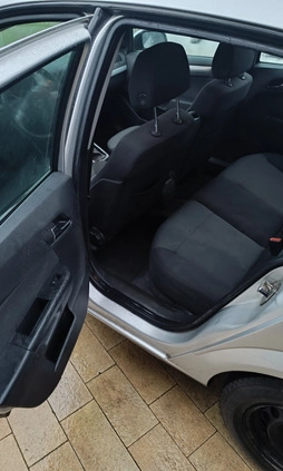Opel Astra cena 8900 przebieg: 206230, rok produkcji 2006 z Wyszogród małe 137